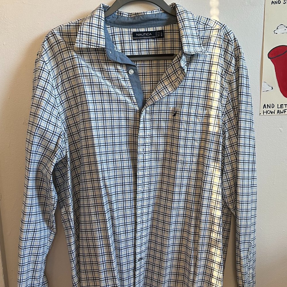 Nautica Men's Long Sleeve Dress Shirt